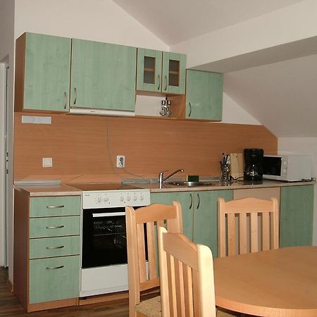 Kisiovi Apartment Devin Eksteriør billede